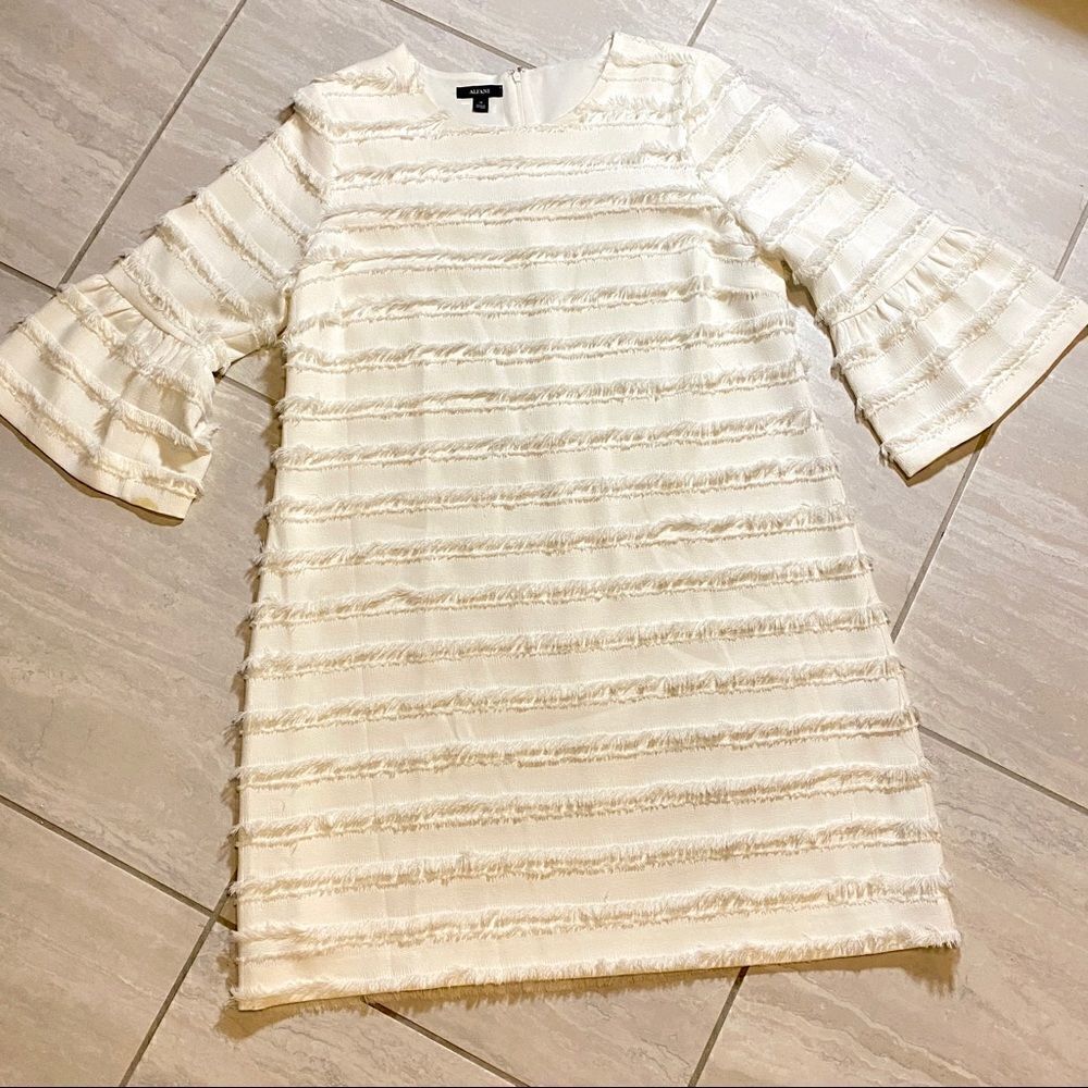 ALFANI IVORY TIERED FRINGE BELL SLEEVE SHIFT DRESS 14 NEW